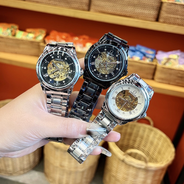 ブランド時計正面デザイン